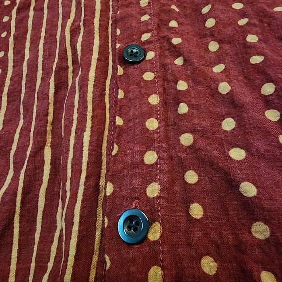 Retro Hawaiian Shirt - Picture 6 of 9